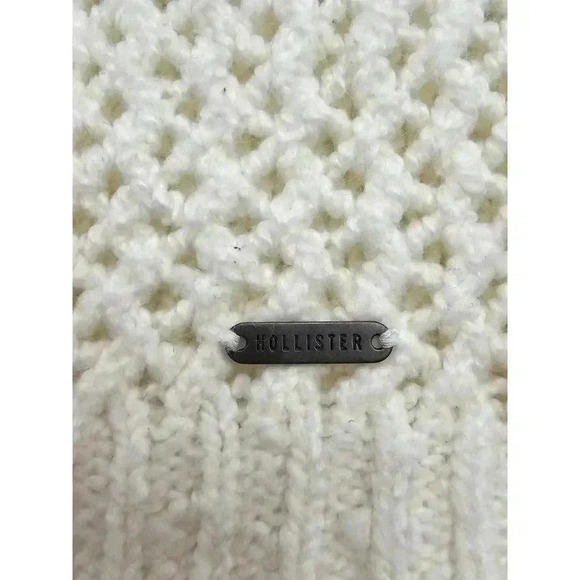 Hollister Women's Large White Knit Sweater - Picture 3 of 8